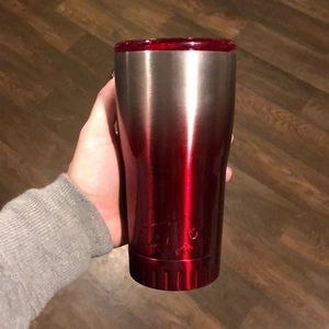 Ombré Silver Buffalo 20 oz Tumbler! NEW!